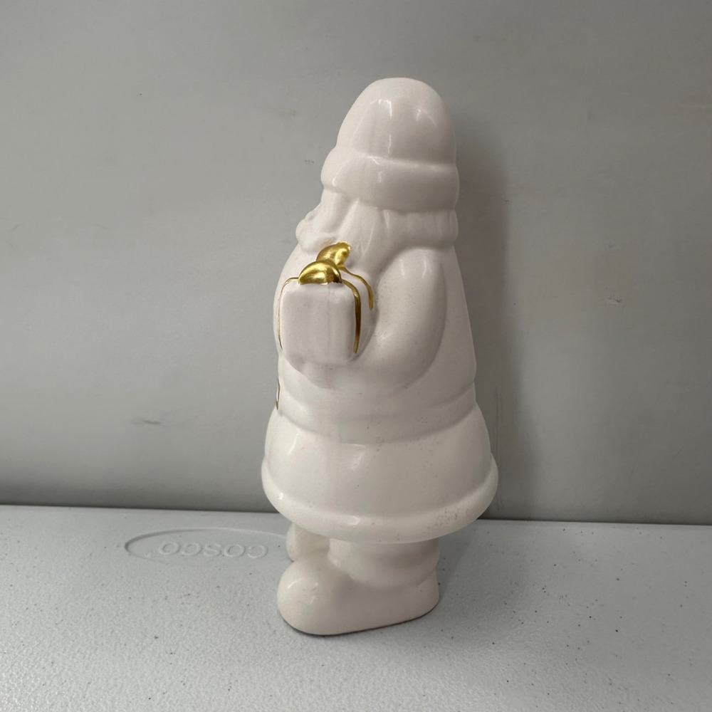 White‎ Ceramic Santa Clause Figurine Gold Accents 8 Inch Christmas Holiday Decor - Picture 5 of 11